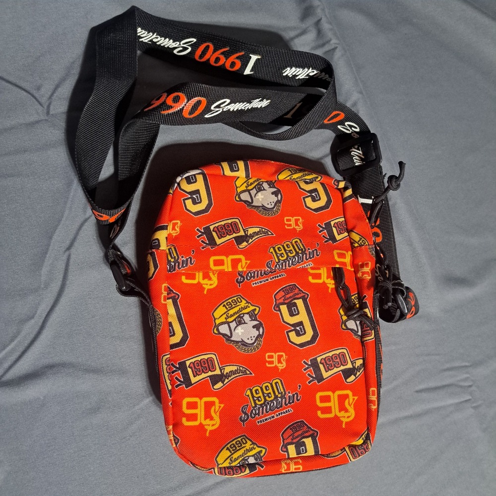1990 Somethin' Zippered Small Crossbody Shoulder Bag Retro Style Y2K 90's‎ Red
